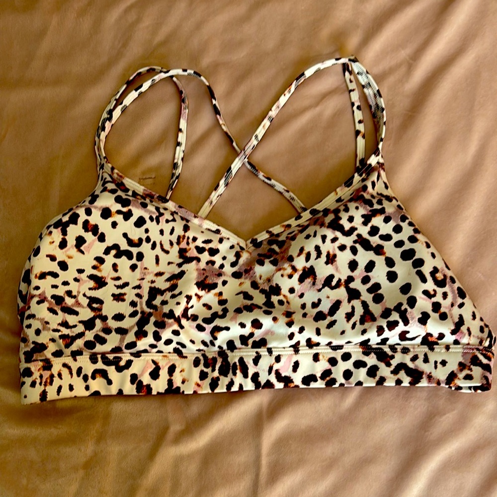 Old Navy Active Leopard Print Sports Bra